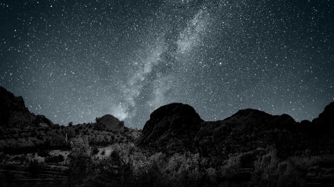 小米 AI 眼镜发布，售价 1999 元起，有哪些功能亮点？你看好其市场前景吗？